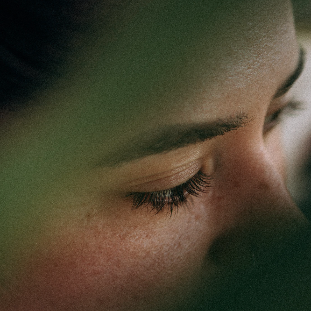Heavy periods in teens: what parents need to know
