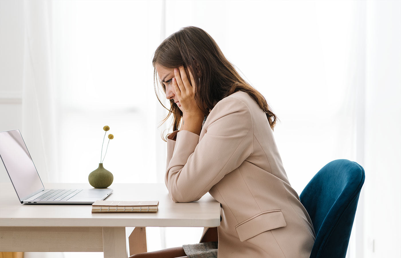 Signs of stress and overwhelm that are often overlooked